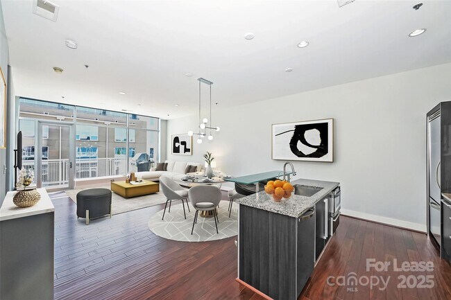 Photo - 1100 Metropolitan Ave Unit 405