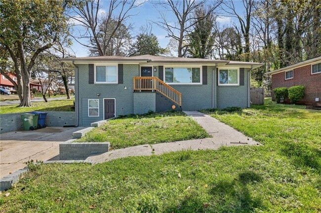 Building Photo - 147 Hermer Cir NW