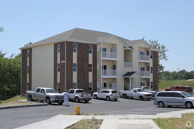 Photo - Captiva Crossing Apartments