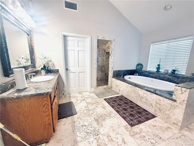 Photo - 4730 Carmelynn St