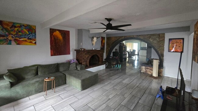 Photo - 106 S 29th Ave
