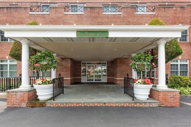 Building Photo - one Portico Ct