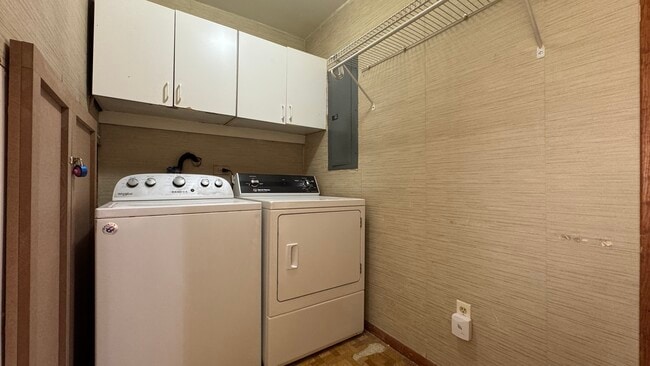 Photo - 333 Loring Rd