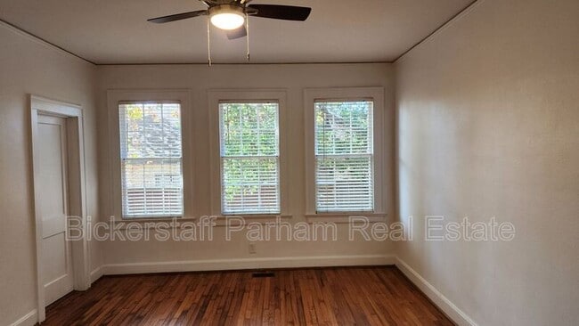 Photo - 925 Cooper Ave