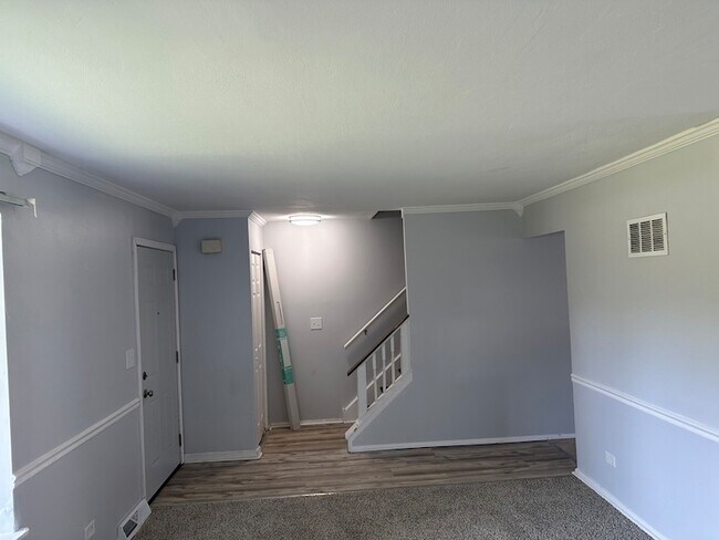 Photo - 4014 Euclid Ln