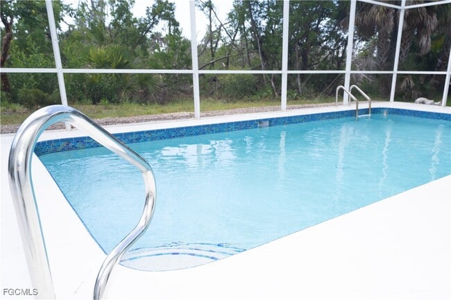 Photo - 1784 Bunting Ln