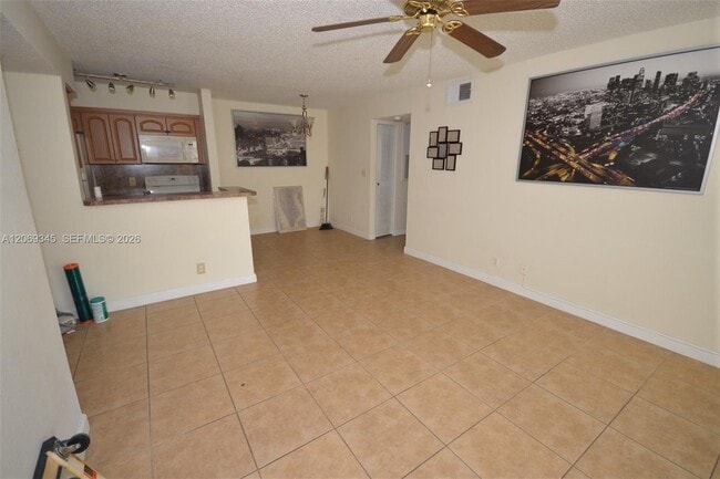 Photo - 2796 S University Dr Unidad 2102