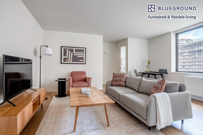 Building Photo - 255 W 94th St Rental