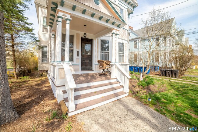 Photo - 187 Lawrence St