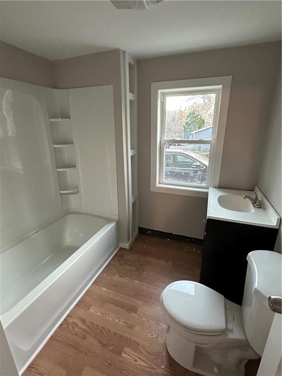 Photo - 1 Lake Ct Unit 1