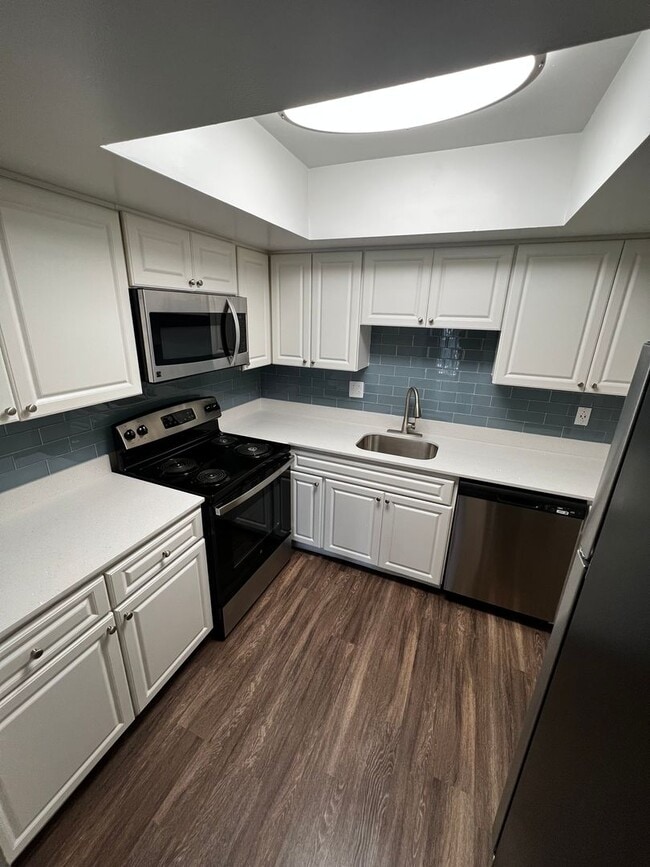 Photo - Cadence Crossing