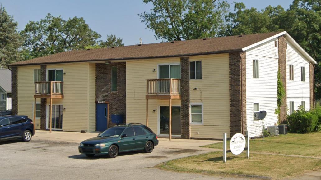 Photo - 1537 Anderson Ave