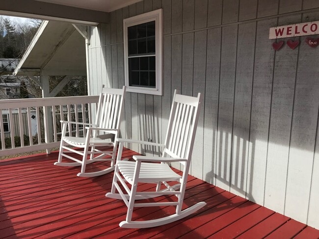 Photo - 51 Belle Grove Rd