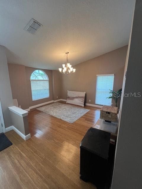 Photo - 602 Queensbridge Dr