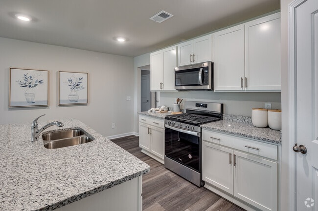 4BR, 2BA - 1,774SF Kitchen - Enclave At Ridgefield