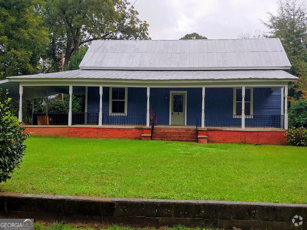 Building Photo - 107 S Pecan St Rental