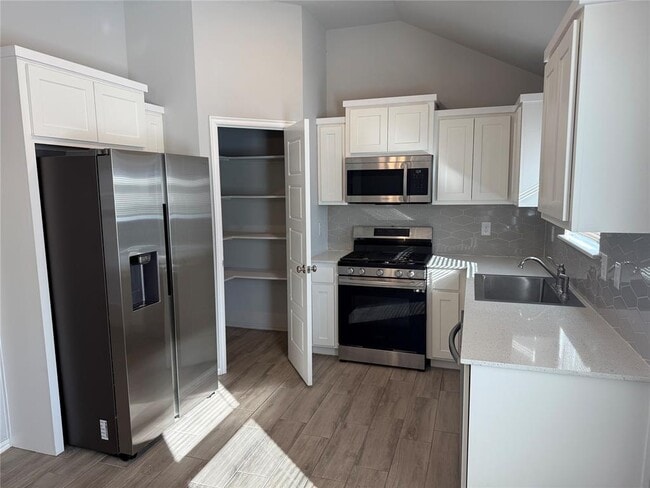 Photo - 3724 Apple Villas Cir