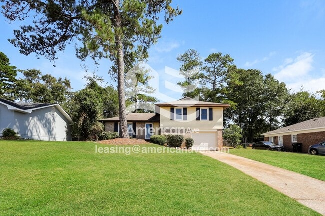 Photo - 1113 Rowell St