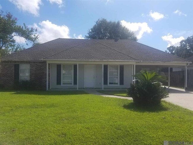 Building Photo - 16242 E Ridgewood Dr
