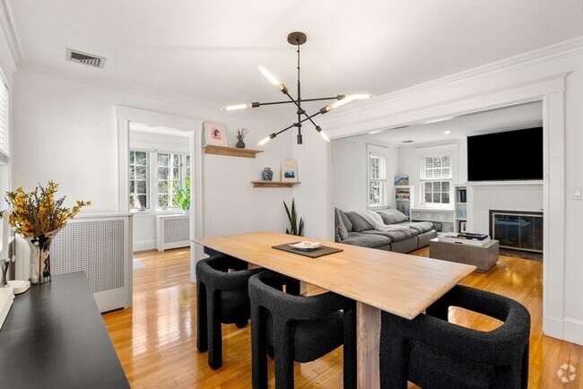 Building Photo - 99 Atwood Ave Unit 99 Rental