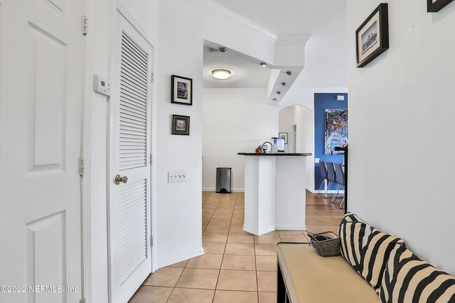 Photo - 7990 Baymeadows Cir E Unidad 209