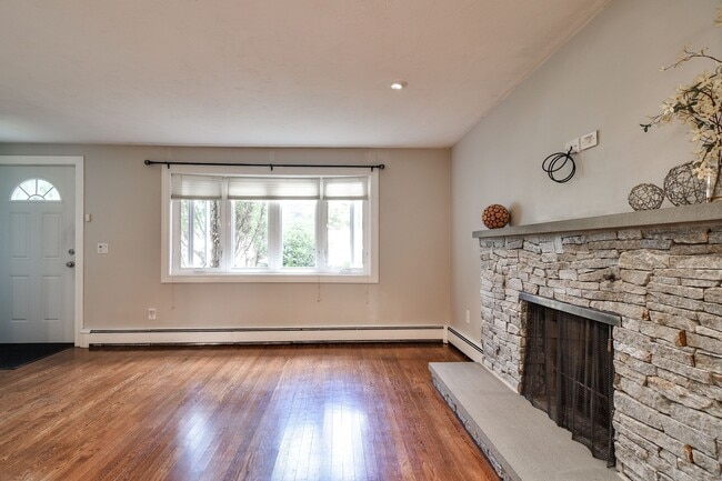 12 Patony Rd