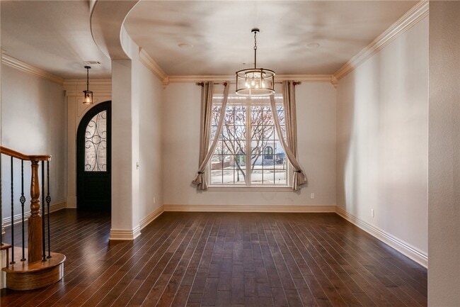 Photo - 5106 S Sloan Cir