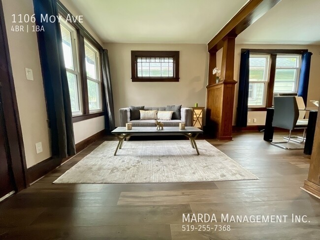 Photo - CHARMING 4 BED/1BATH HOUSE - WALKERVILLE +UTILITIES 1/2 MON FREE RENT!