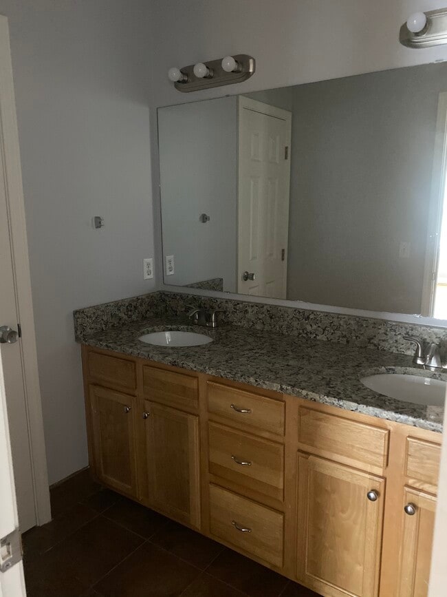 Photo - 2539 Morningside Dr
