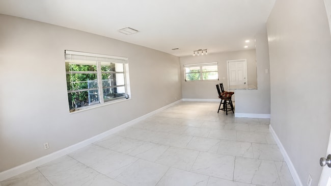 Photo - 2119 Northridge Rd