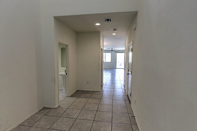 Photo - Rancho Sahuarita