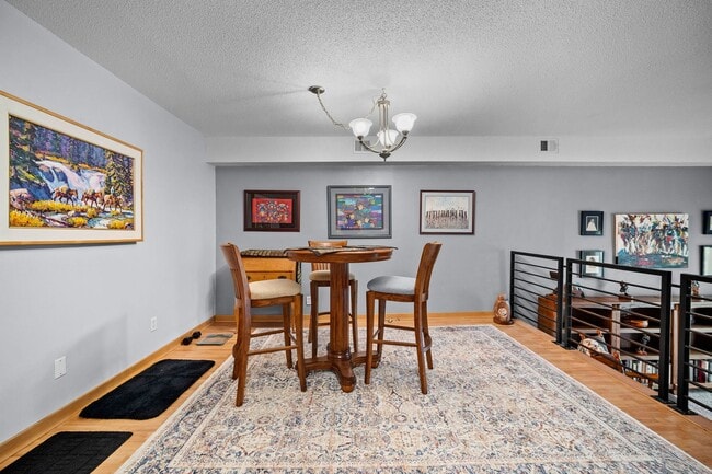 Photo - 2bed 2 bath contemporary condo overlooking the Waveland Golf Course Unit 325