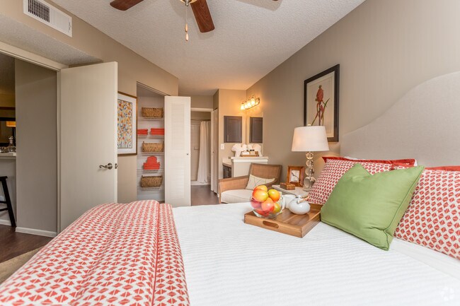 Centro at Davie Apartments