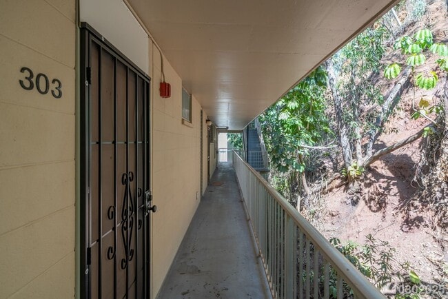 Photo - Move-In Ready 1-Bedroom 1 Bath Condo in Ce...