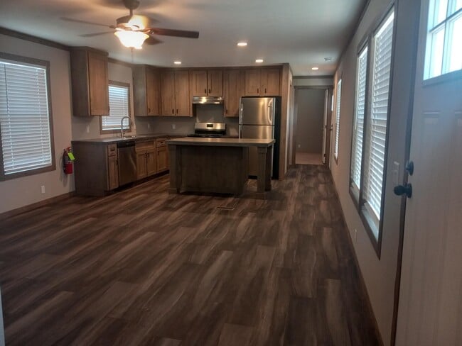 Photo - 2101 SW 38th St