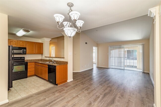 Photo - 3231 Allen Pkwy Unit 5306