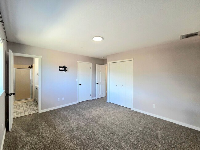 Photo - 1807 Fifth St.