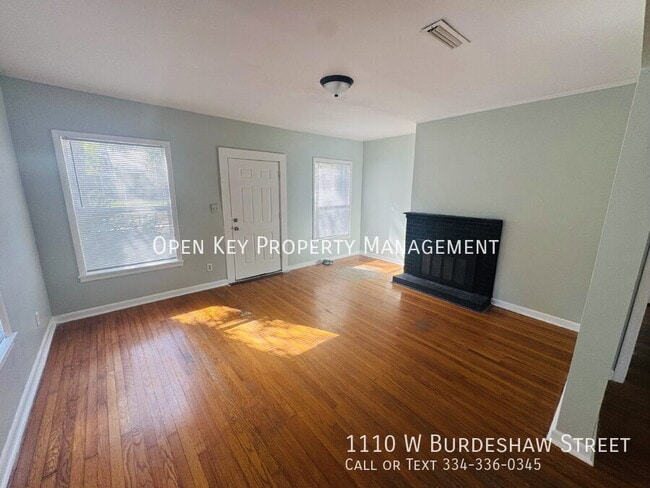 Photo - 1110 W Burdeshaw St