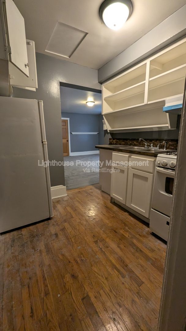 Photo - 809 W Cedar St Unidad 4