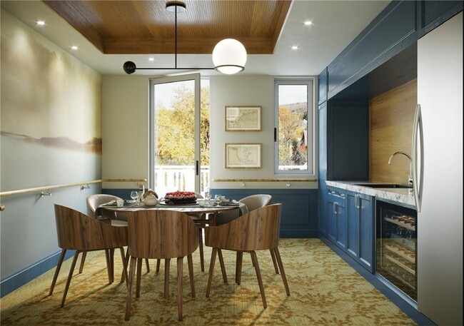 Building Photo - 105 W Court St