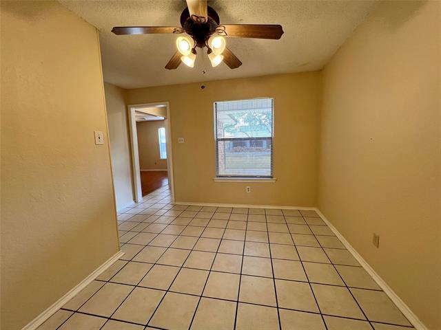 Photo - 1321 Darr St