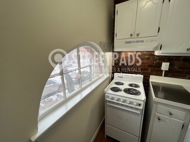 66 S Huntington Ave Unit 4