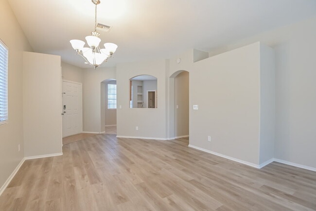 Photo - 306 E Calle CERITA