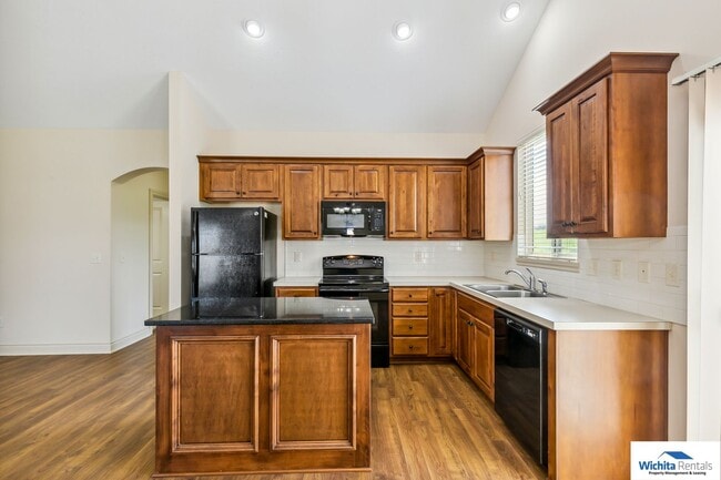 Photo - 1716-1718 Bedford Unit 1716 Bedford