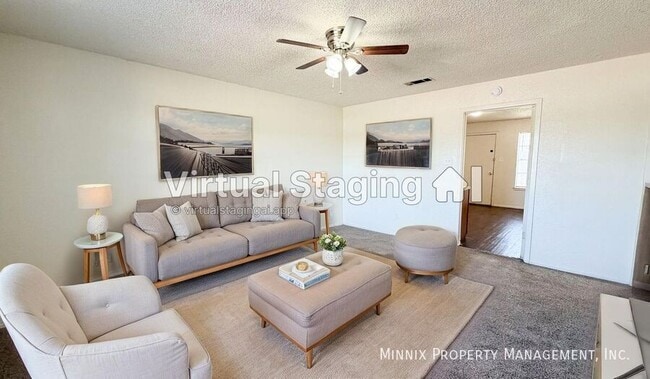 Building Photo - 2119 S Loop 289