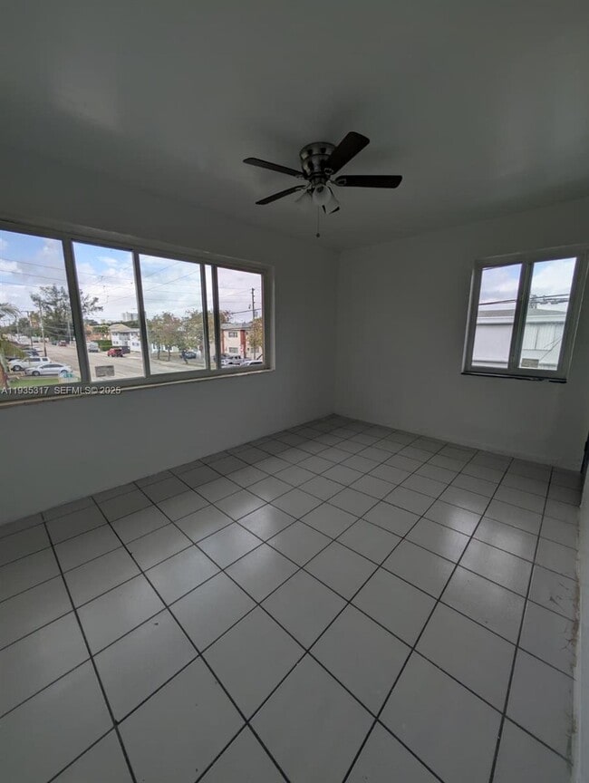 Photo - 888 SW 6th St Unit 601