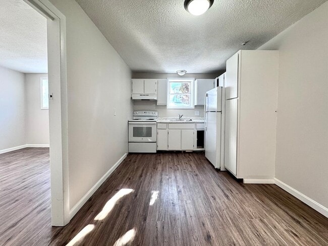 Photo - 50-58 Walnut Street Unit B2 Unit B2