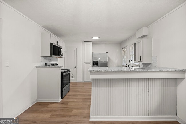 Photo - 72 Artillery Dr