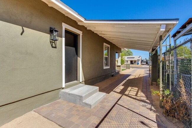 Photo - 1329 Unit 1329 A