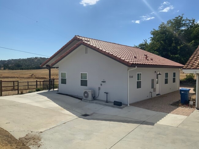 Building Photo - 9148 Santa Margarita Rd Rental